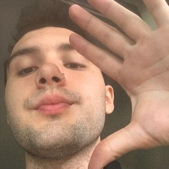 Down to trade whole sale for bape or off-white - Picture 1 of 1